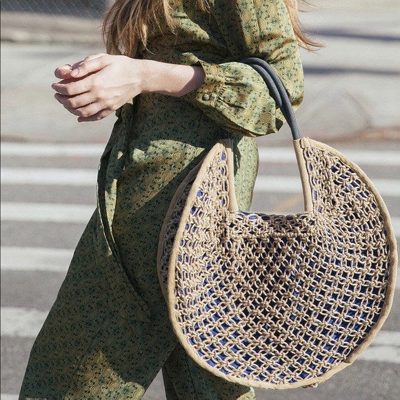 large round purse